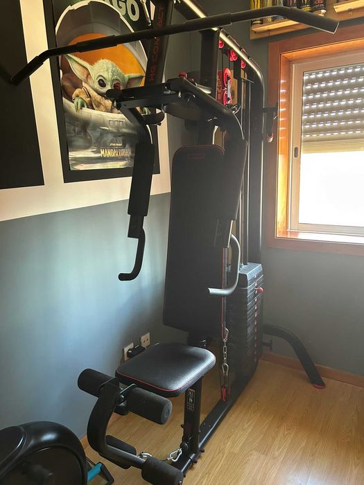 Vende-se Estação de Musculação Domyos Home Gym Compact + Acessórios