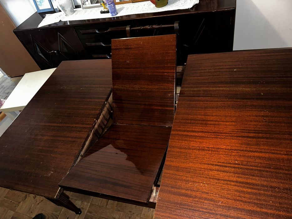 Mesa de sala 4 / 6 lugares