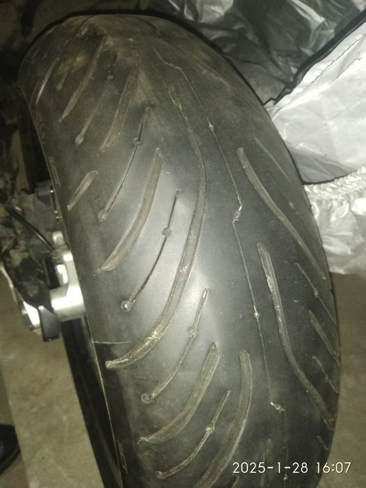 Мотоцикл БМВ ф 800 р