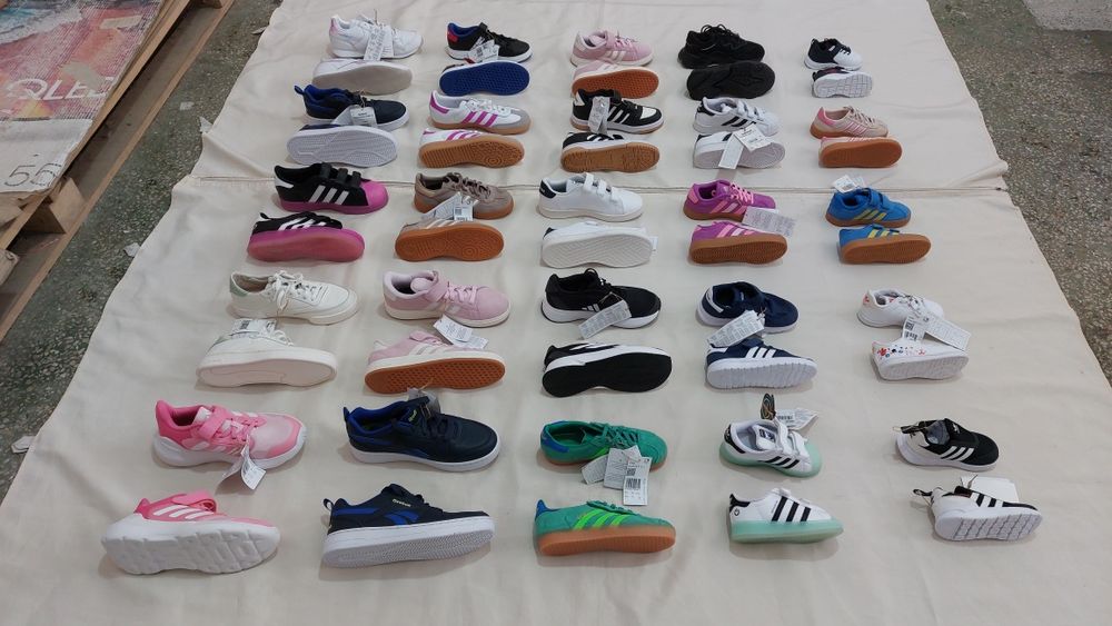 Дитяче взуття Adidas Reebok  оптом сток