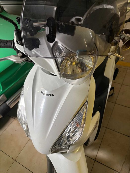 Scooter Honda Vision