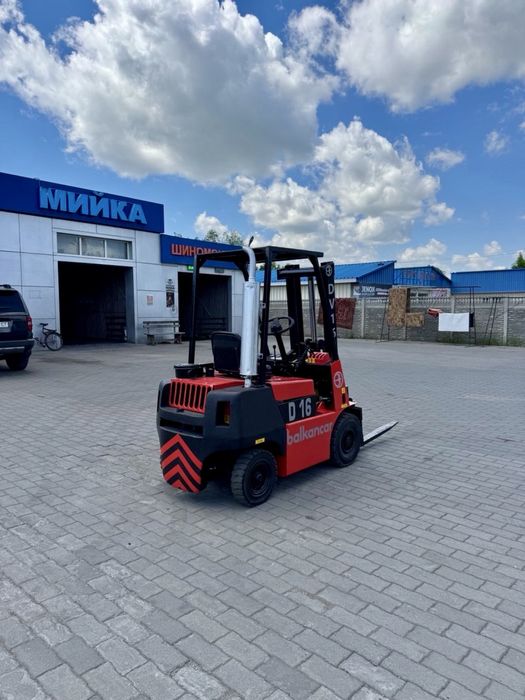 Навантажувач Балканкар ДВ 1621 Balkancar