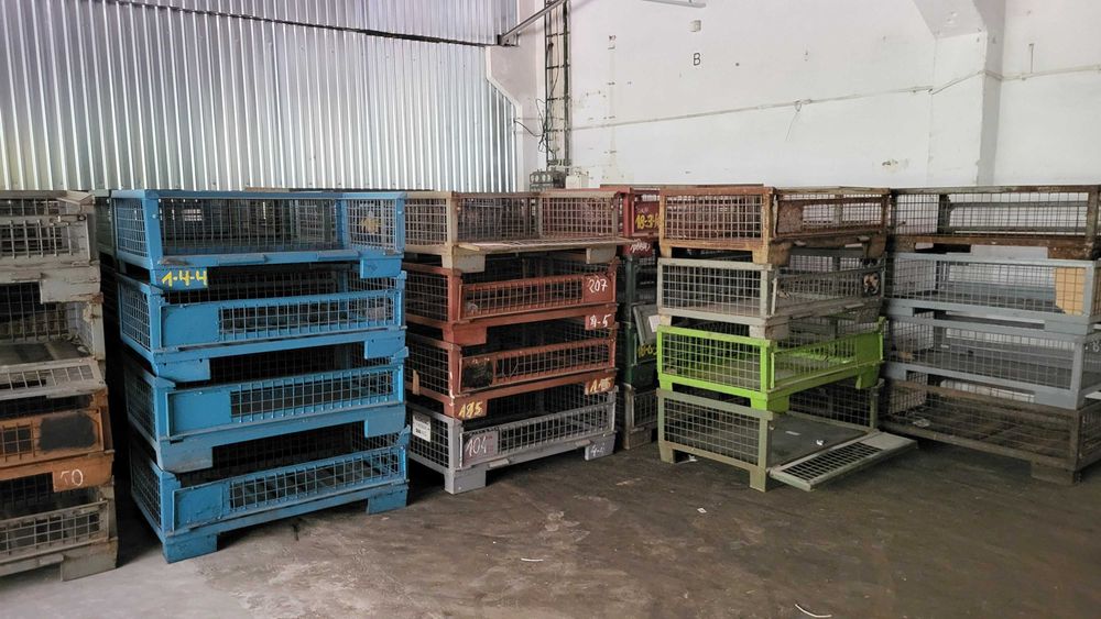 Kosz stalowy Gitterbox  stały "połówka" stalowa podłoga