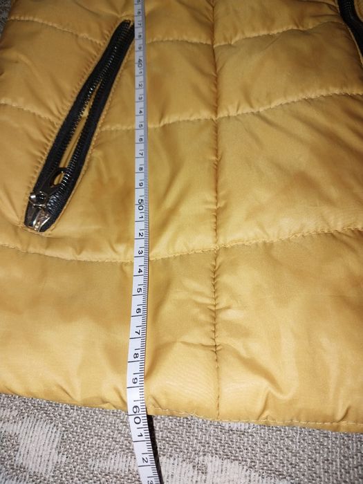 Жіноча куртка розмір М