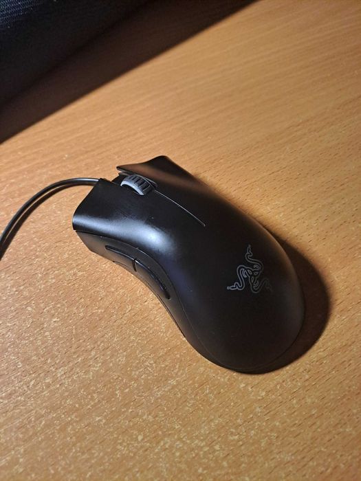 Дротова ігрова миша Razer