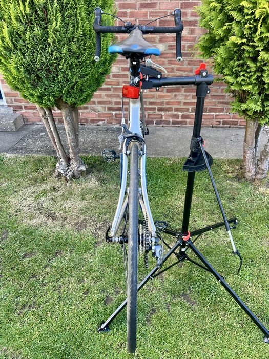 Rower szosowy Boardman Sport X7  jak nowy
