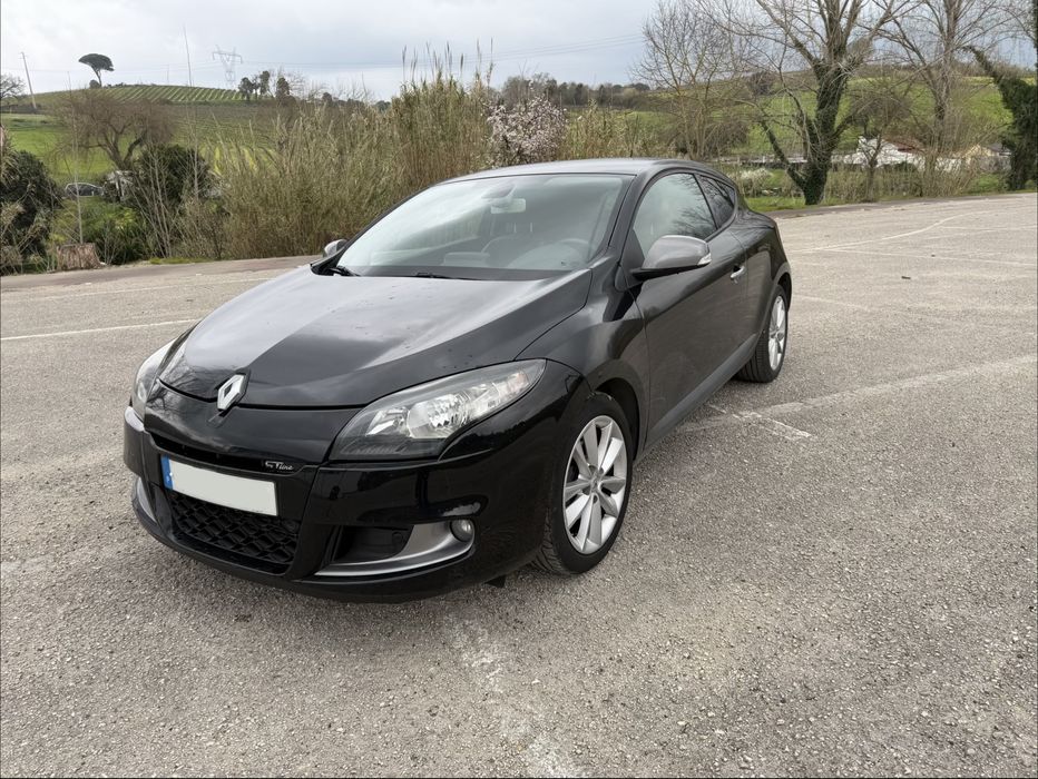 Renault Megane coupe Gt Line 1.5 dci foto 2