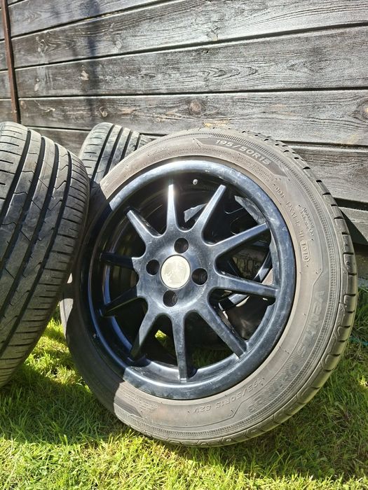 Felgi 15" 4x100 z oponami