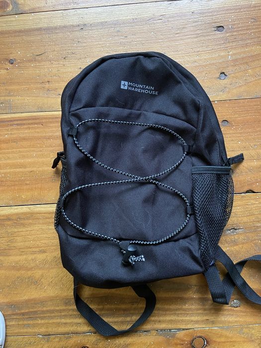 чорний рюкзак Mountain Warehouse