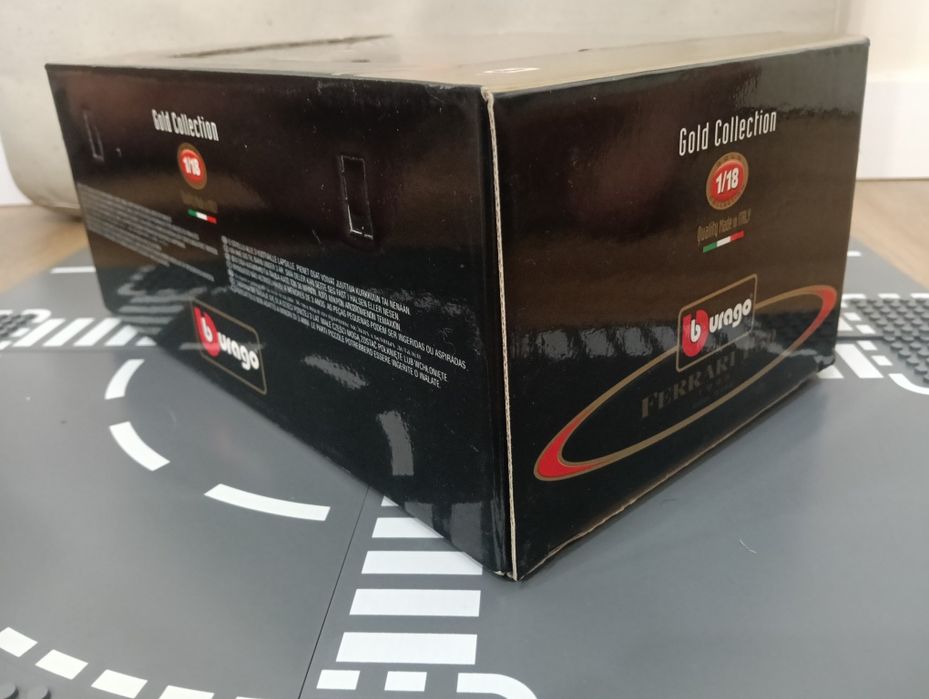 Ferrari F 50 Burago 1:18 Gold Edition