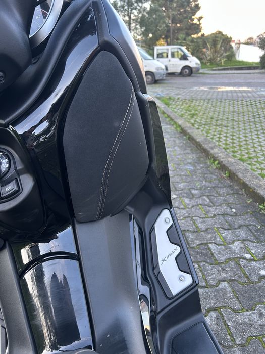 X-MAX 125 IRON MAX // estado Irrepriensivel (ver descriçao)