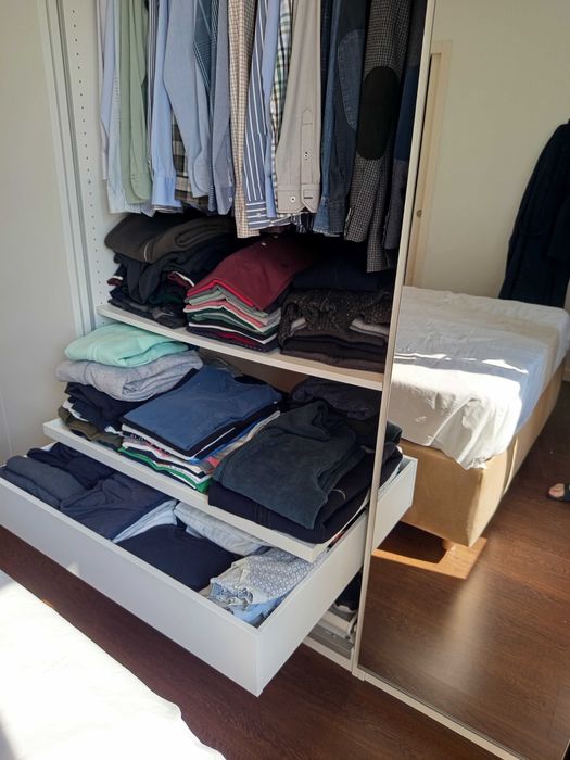 Roupeiro / Guarda-vestidos / Armário IKEA c/ 2,50 metros