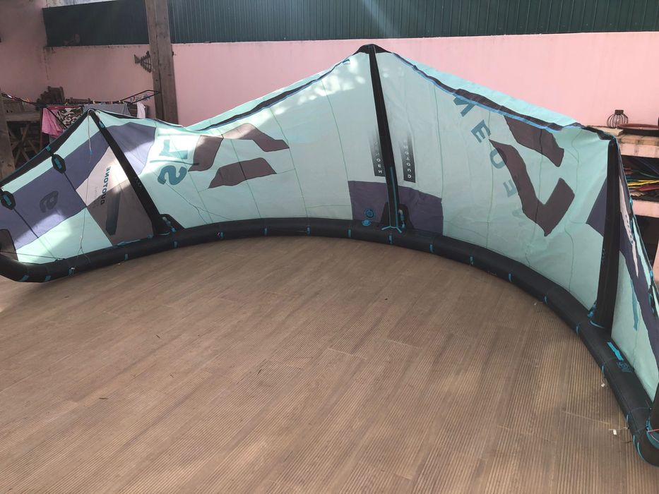 Vendo kite Duotone Neo SLS 9m com barra Click Bar (small size)