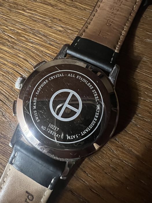 Годинник Claude Bernard