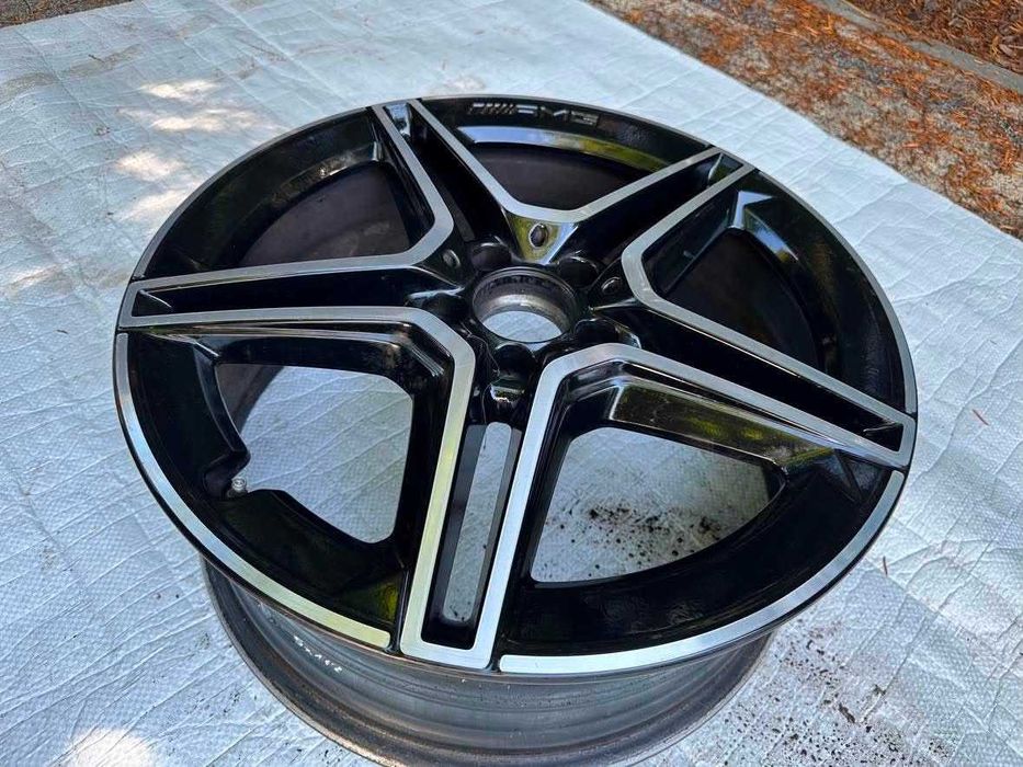 Mercedes GLB W247 Pojedyncza Felga 19