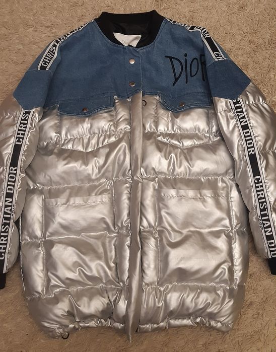 Куртка-бомбер пуховик