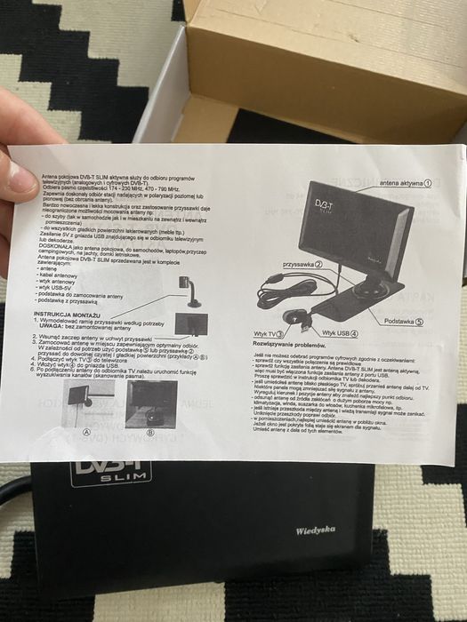 Antena pokojowa DVB-T SLIM Wiedyska – Aktywna, na USB