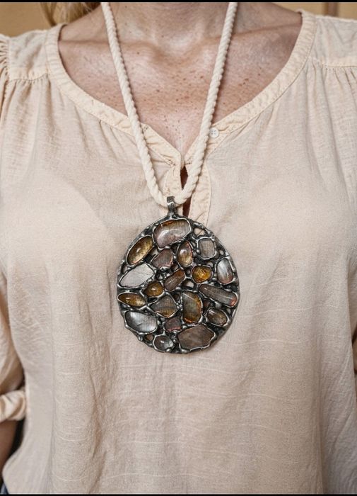 Duży wisior handmade kryształ górski cytryn miedź patyna boho unikat