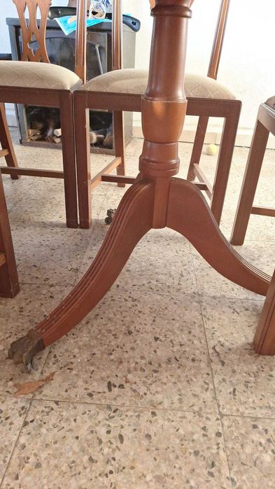 Mesa de Jantar Clássica Extensível (2,7m) + 10 Cadeiras + 2 Cadeirões Chippendale