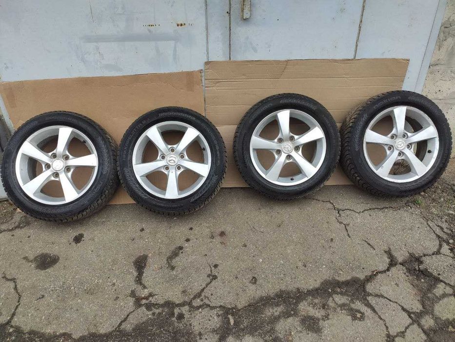 Комплект зимних колес R16 (Hakkapeliitta 8) на дисках Mazda 3, 5x114.3