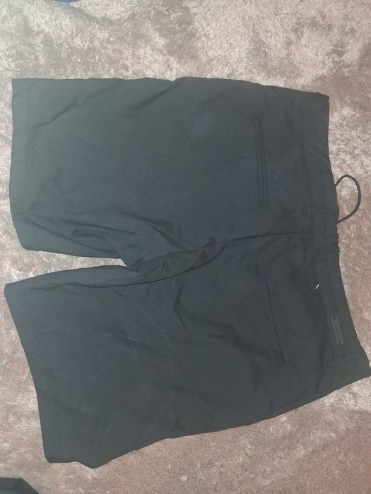 Eleganckie krótkie męskie spodnie Zara