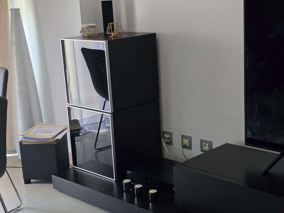 Móvel de Sala castanho escuro