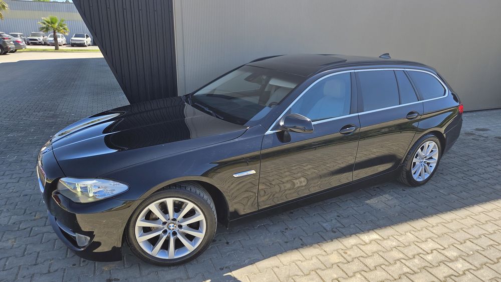 BMW 520d Line Luxury — photo 4