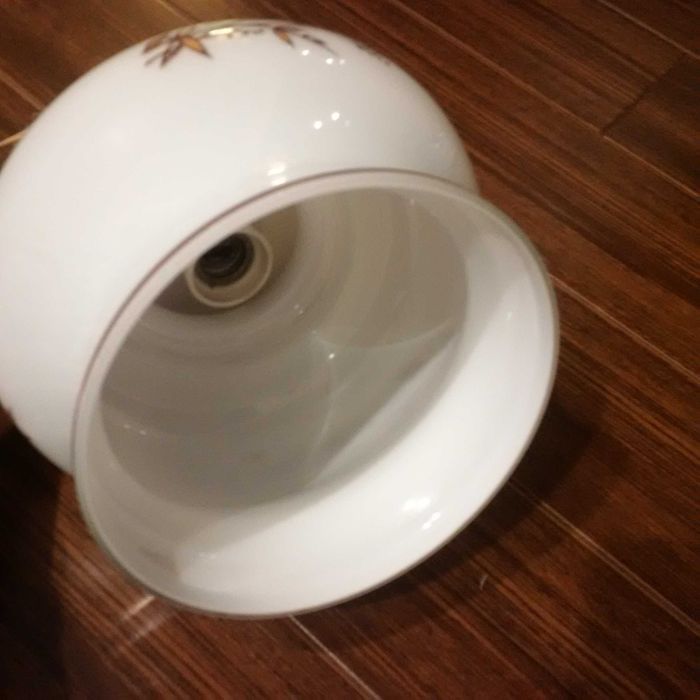 ozdobna lampa wisząca pojedyncza