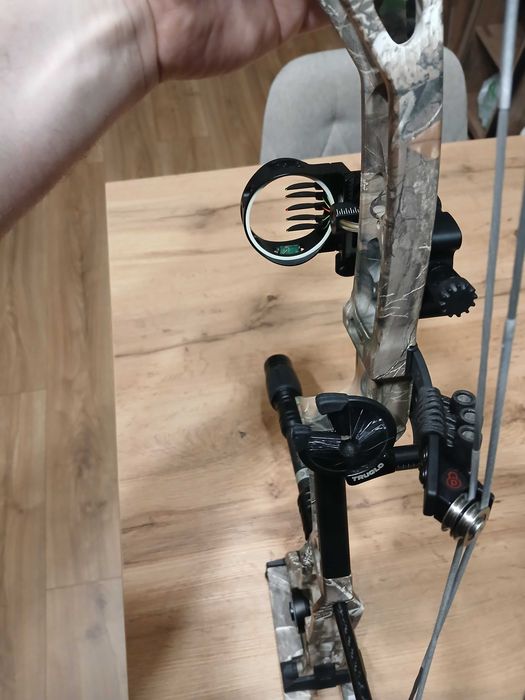 Łuk bloczkowy myśliwski bowtech cp 28