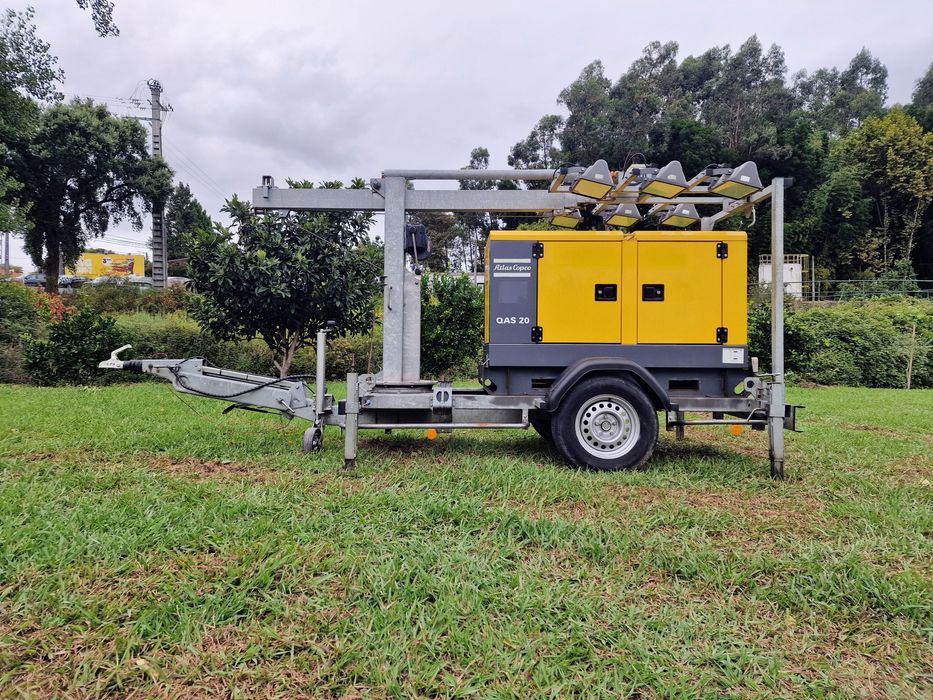 Gerador torre de iluminação