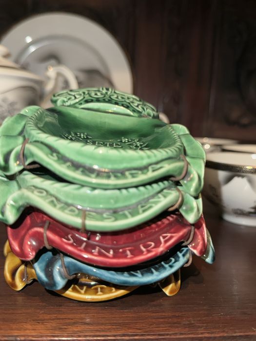 Conjunto de petisqueira porcelana.Sintra Seteais