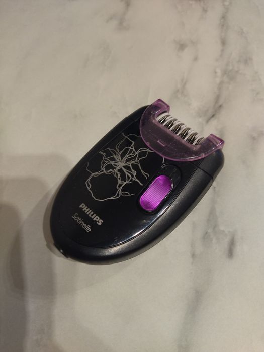 Kompaktowy depilator Satinelle Essential