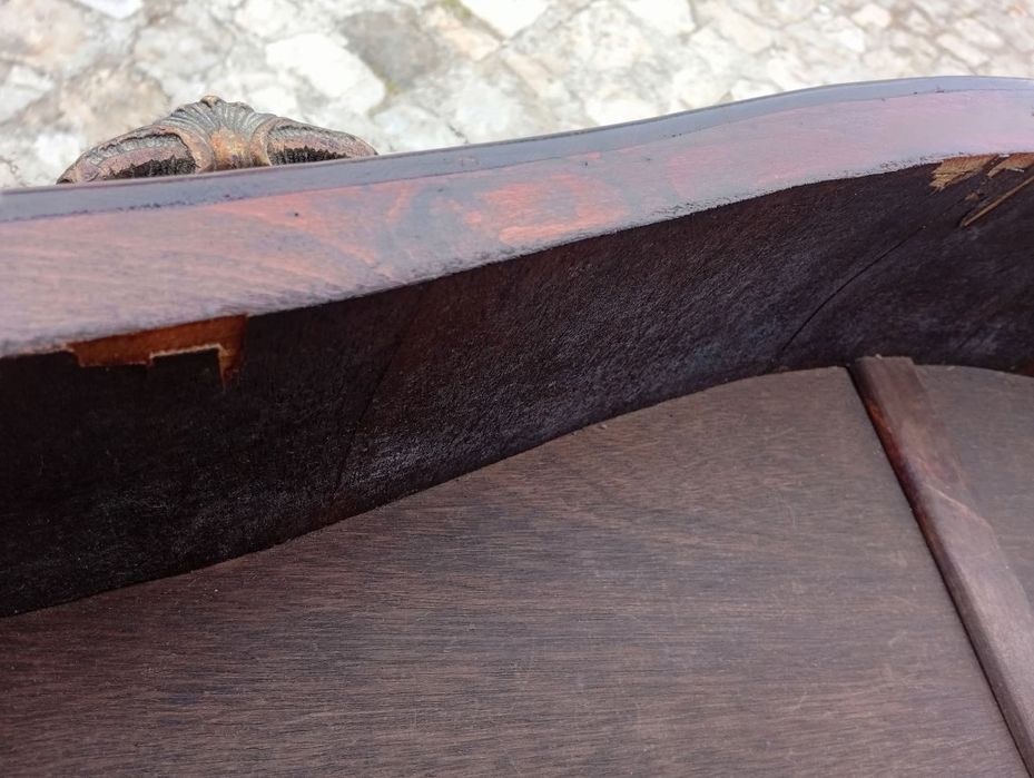 Cómoda em Pau Santo e Sequoia Vermelha