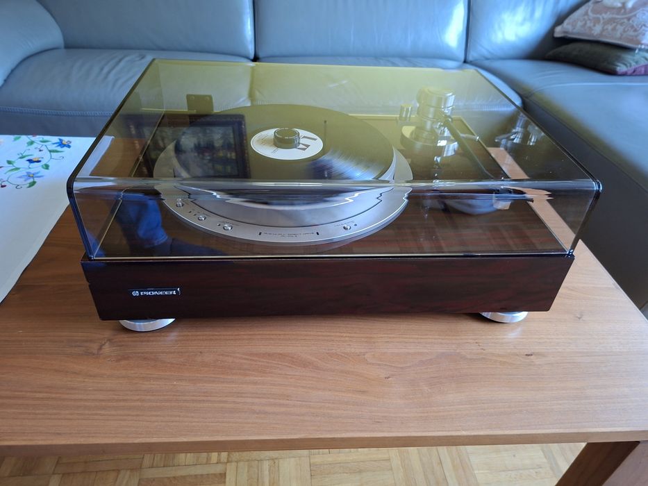 Gramofon Pioneer PL-70 II