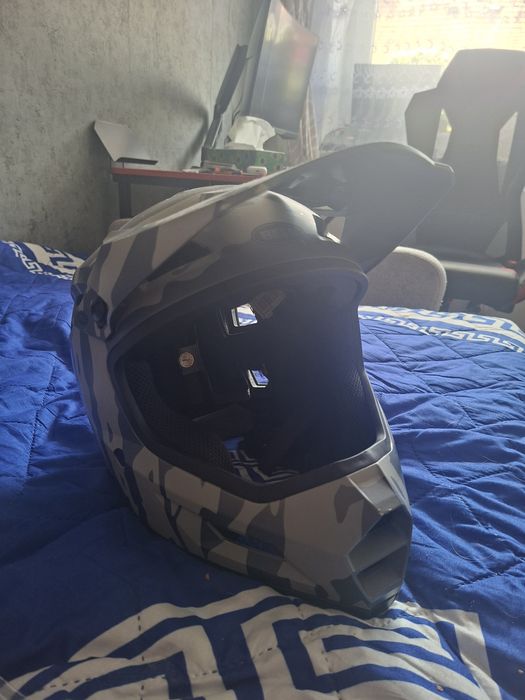 Sprzedam kask BELL mtb rozmiar M