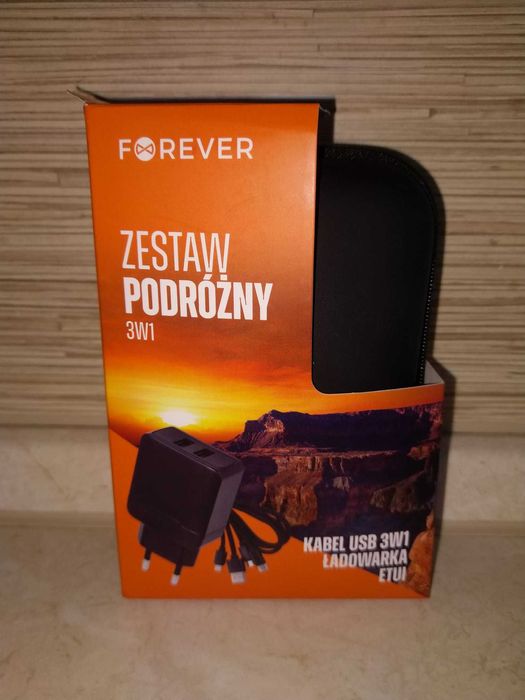 Zestaw Podróżny Telefon Tablet itp. Ładowarka Etui Kabel 3 w 1 POCZTEX