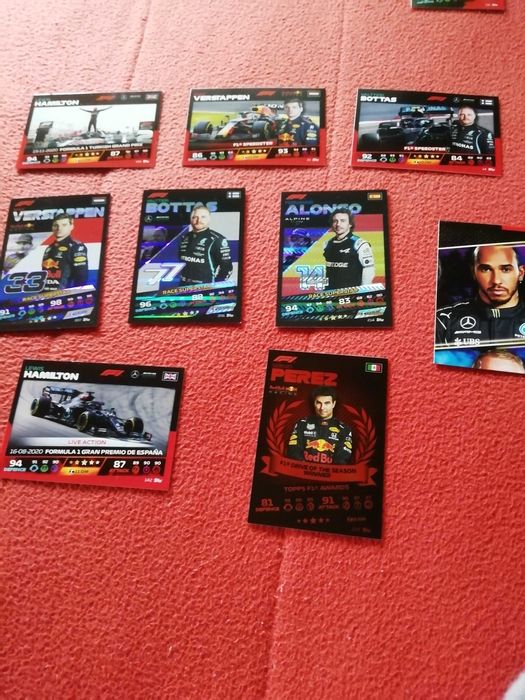 Karty Attax F1 2021 kolekcja 70 kart. Poniżej uwaga!