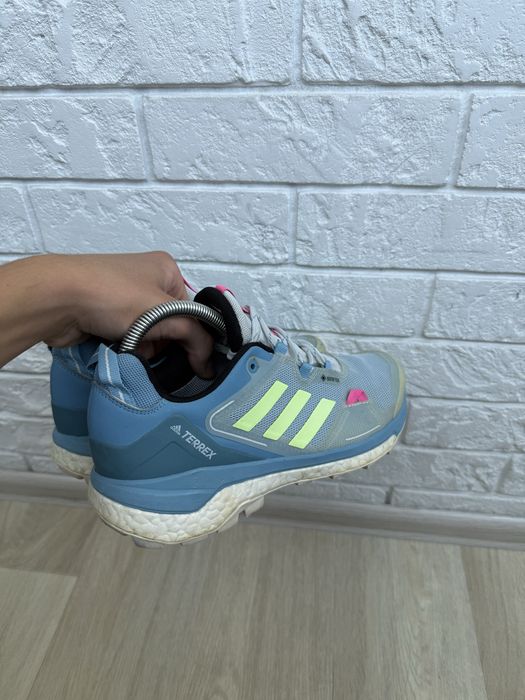 Кросівки Adidas Terrex на Gore-tex