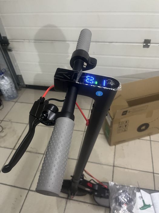 Trotinete eletrica nova