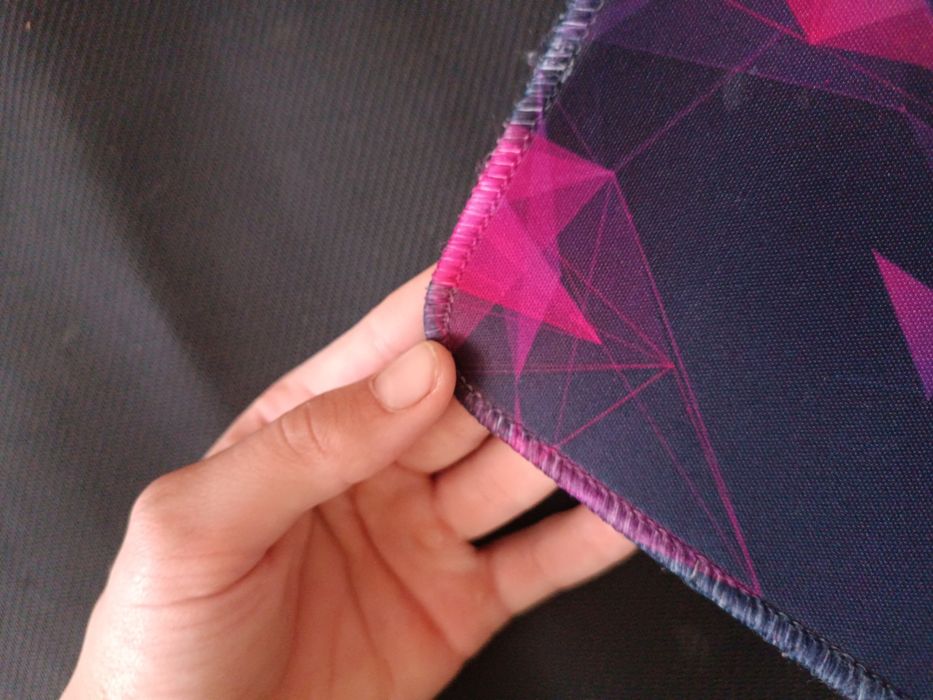 Ігровий коврик Razer можливий торг