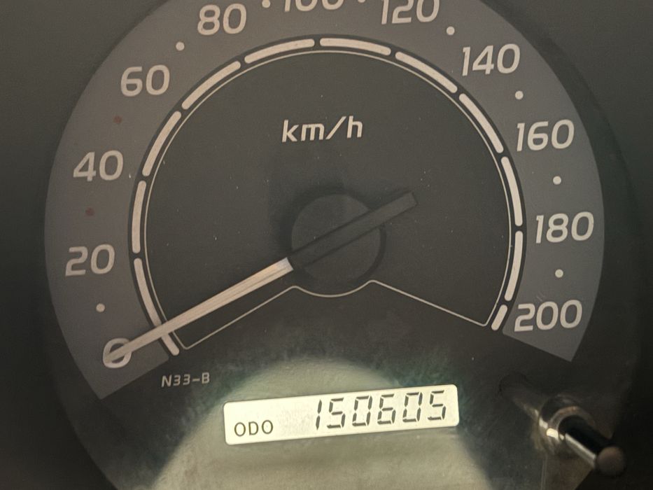 Toyota hilux 2WD 2011