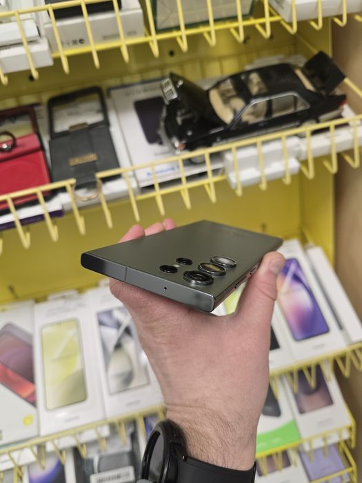 Samsung Galaxy S23 Ultra 12/256gb