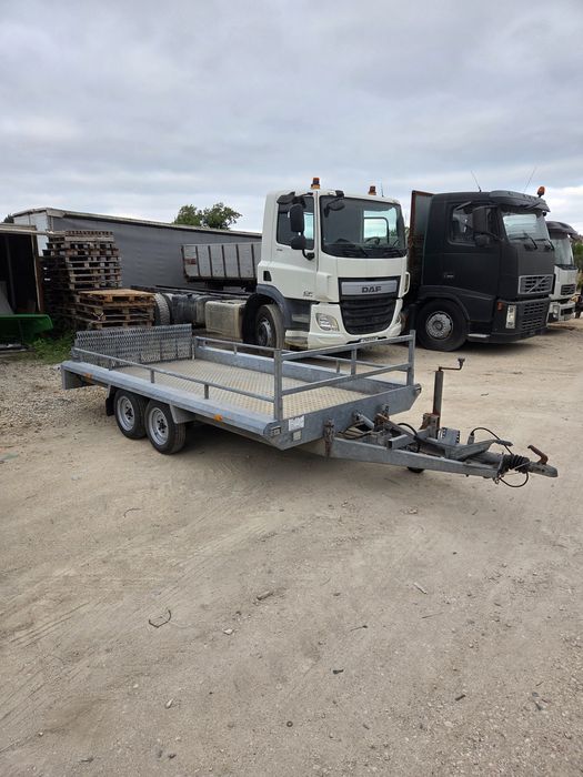 Trailer / Towing Trailer 2700 KG