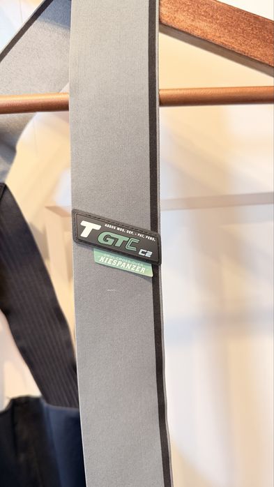 Spodenki Bibs Assos GTC Kiespanzer gravel cargo