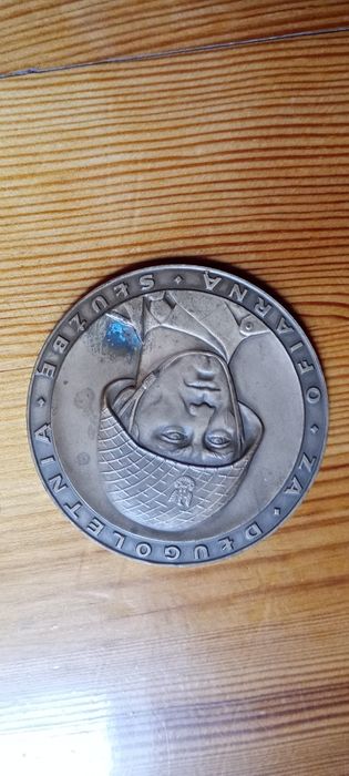 Medale stare i nowsze ładny stan