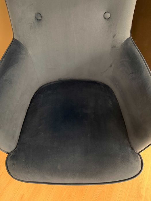 Niebieski fotel Uszak Lord Agata Meble