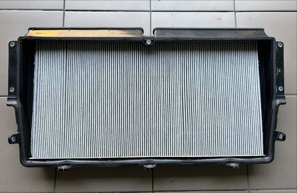 Фильтр воздушный на Tesla Model S,X