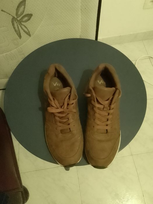 Ténis VTY// n46 em bom estado