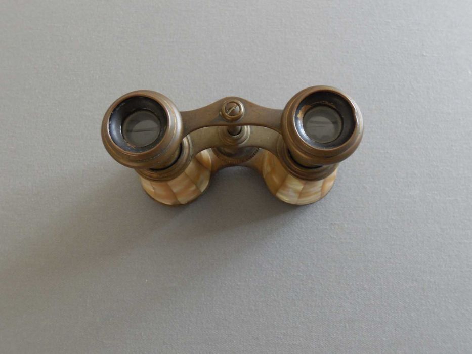 Antigos Binóculos de Teatro com Madrepérola