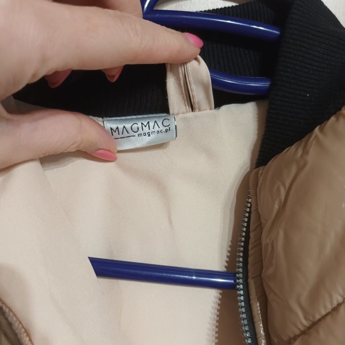 Kurtka damska wiosenna bomberka